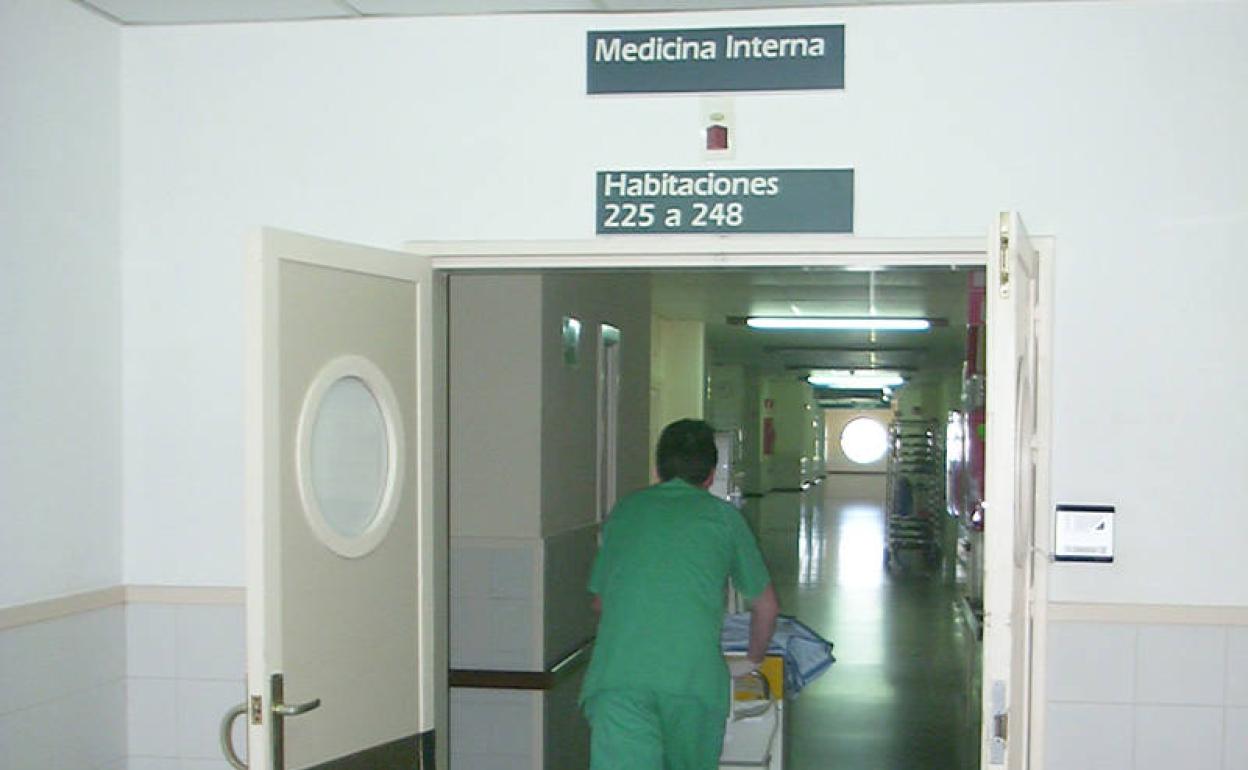 La zona de Medicina Interna se ha reservado para pacientes afectados por el COVID-19