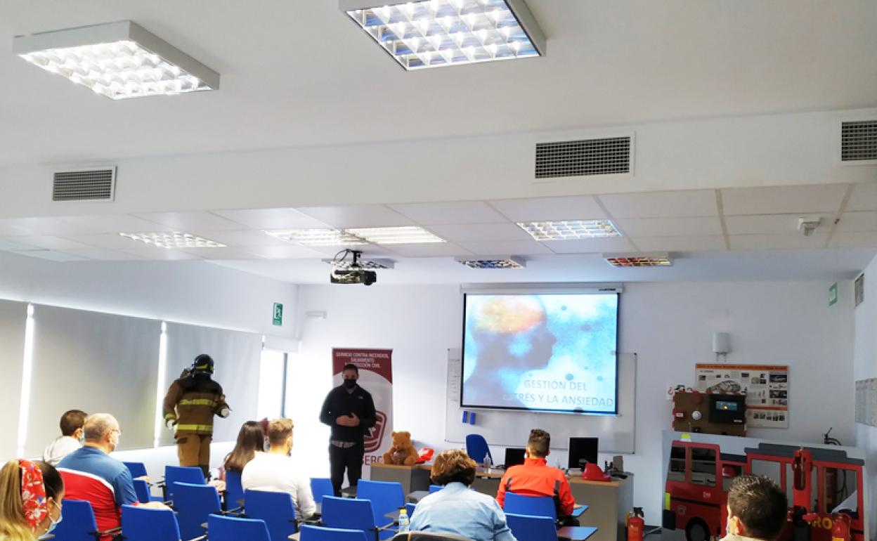 Curso de formación sobre estrés y ansiedad Protección Civil Baza 