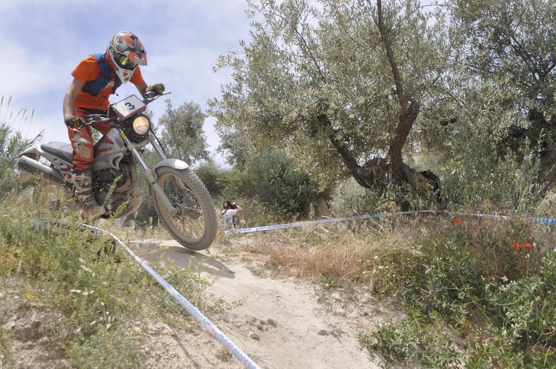 El ciclista bastetano que ganó el bronce en Tokio 2020 se luce en casa.