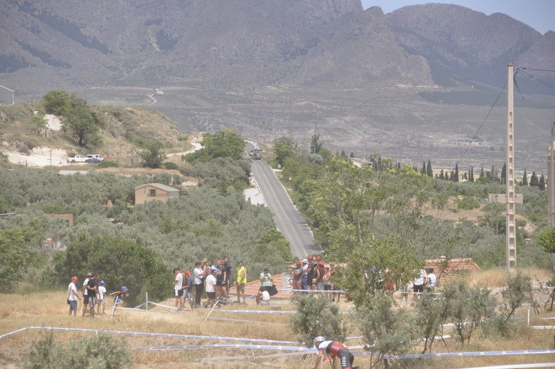 El ciclista bastetano que ganó el bronce en Tokio 2020 se luce en casa.