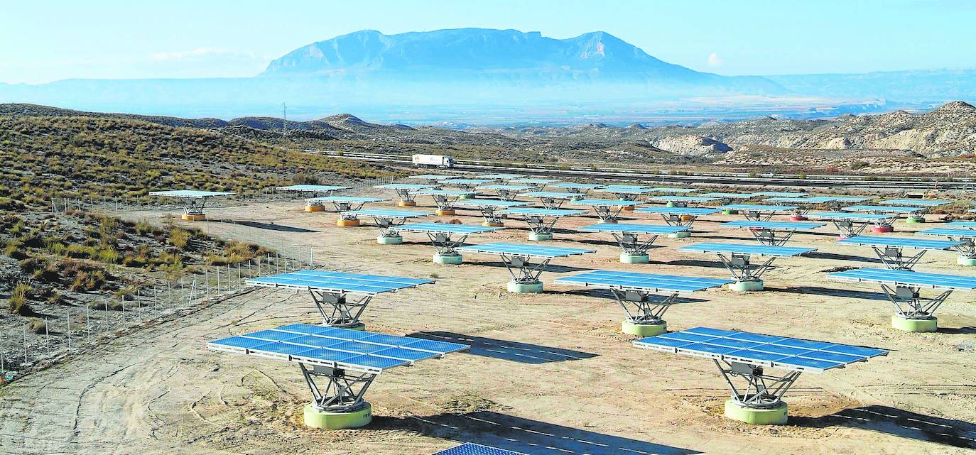 Instalaciones de una planta fotovoltaica.