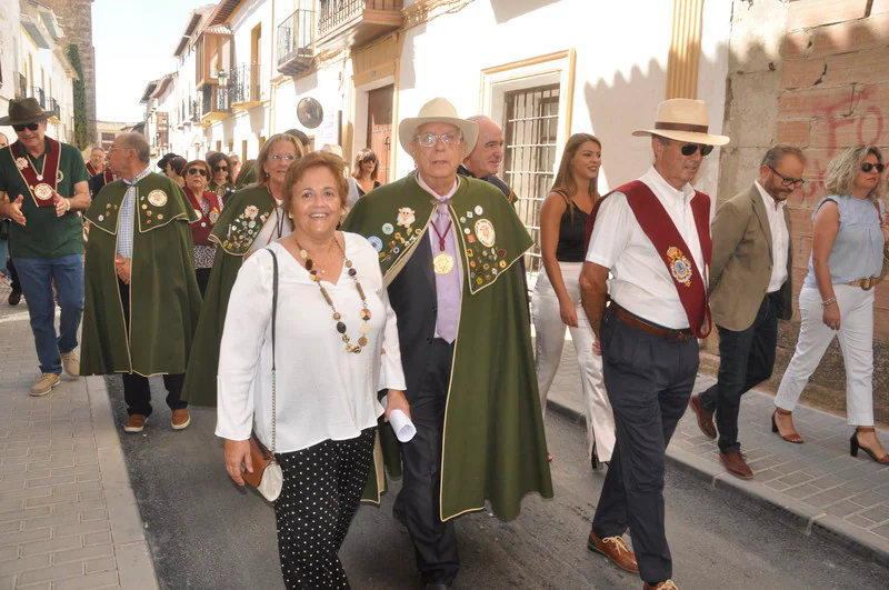 Una exhibición de sevillanas o el homenaje a título póstumo a Antonio Muñoz Jaunenes componen el acto.