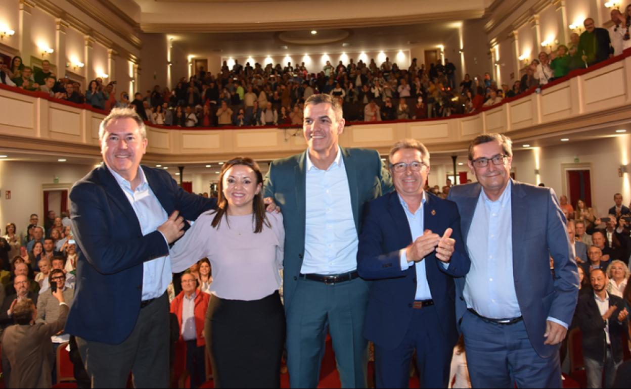 Juan Espadas, Carmen Rocío Martinez, Pedro Sánchez, Manolo Gavilán y José Entrena 