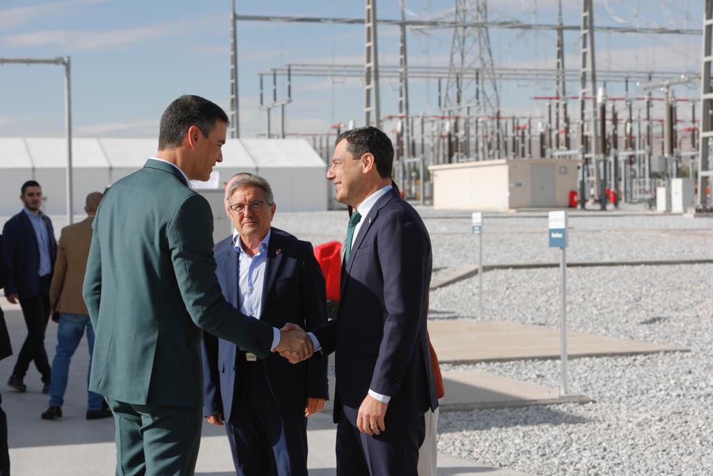 Inauguración de la estación eléctrica entre Caparacena y Baza