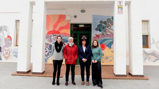 La diputada de Bienestar Social visita en Baza la sede de la Asociación de Salud Mental Afemagra