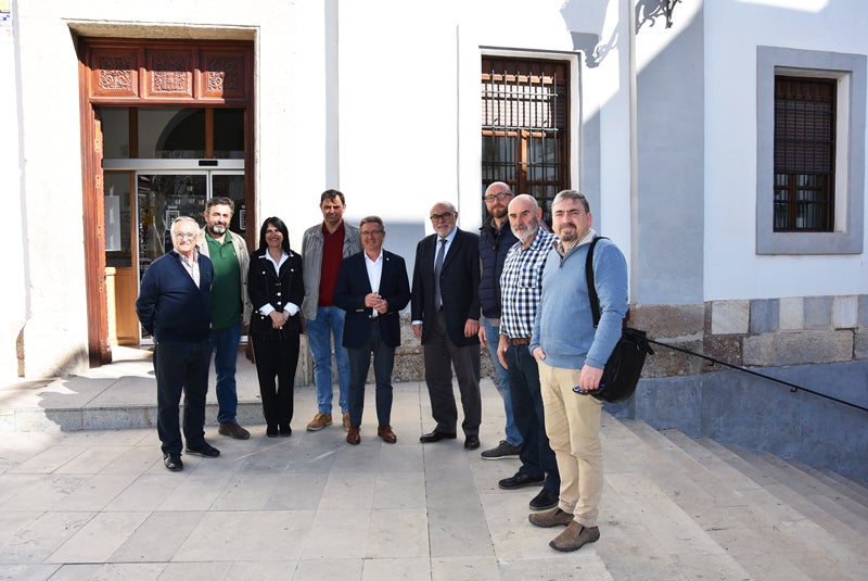 Asistentes a la reunión hoy en Baza