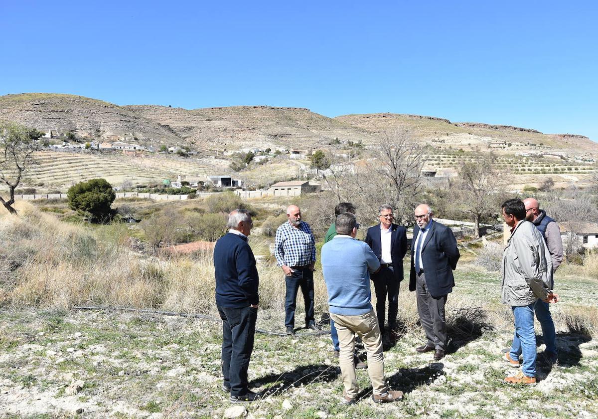 Cuatro comunidades de regantes diseñan un plan para 6.700 hectáreas de Baza