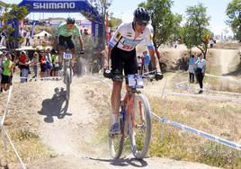 David Valero y David Campos en pleno duelo