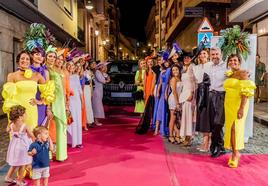 Desfile solidario en Baza