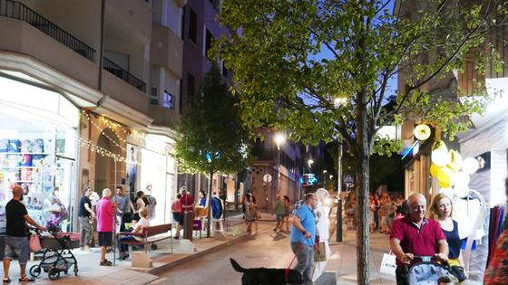 Baza comienza la semana con la «Noche en Blanco»