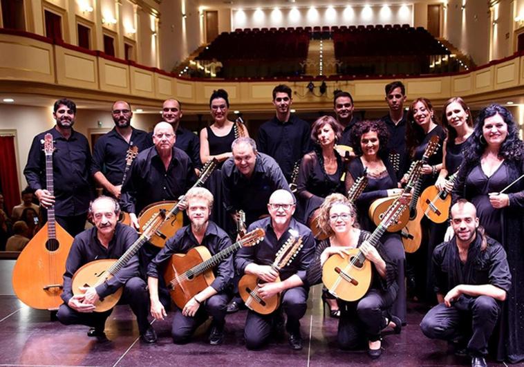 33 concierto de feria de la orquesta de laúdes españoles «Velasco Villegas»