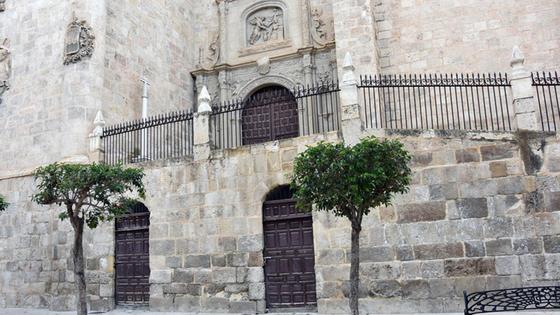 Baza solicita el 2% Cultural para restaurar los cenadores de los Enríquez y los refugios antiaéreos