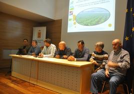 Acto de la firma del contrato del proyecto de regadios