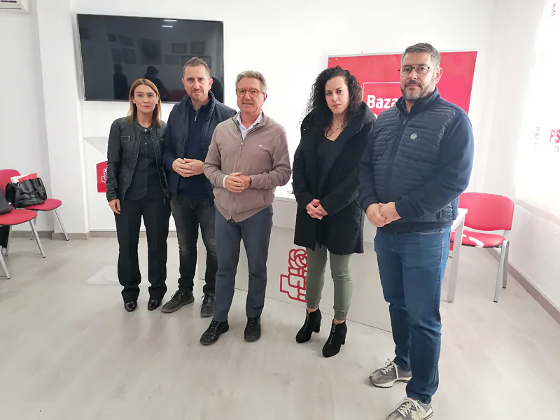 Olga Manzano, Juan Francisco Torregrosa, Manolo Gavilán, Ana Belén Martinez y José Antonio Cañadas en la sede del PSOE