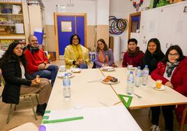 María José Martín durante la visita al IES Pedro Jiménez Montoya de baza
