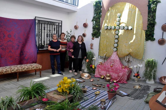Las cruces de mayo en Baza serán los días 3, 4 y 5
