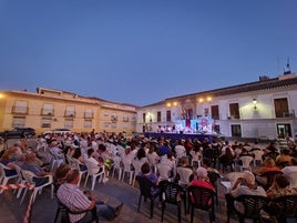 Plaza de Benamaurel.