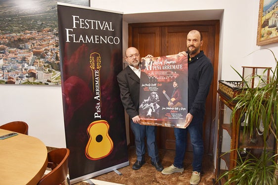 José Gabriel López y Antonio Capote durante la presentación del cartel del festival 2024