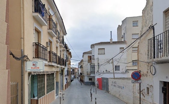 Encuentran a un hombre fallecido en su vivienda de Baza