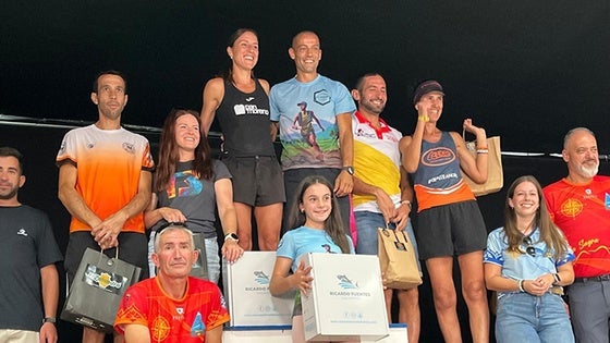 Juan Miguel Cervantes y Ana Isabel Cánovas ganadores de la Sagra SkyRace 2025