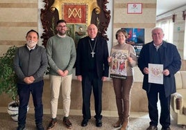 Presentanción al obispo los actos del 425 aniversario como Patronos de Cortes de Baza