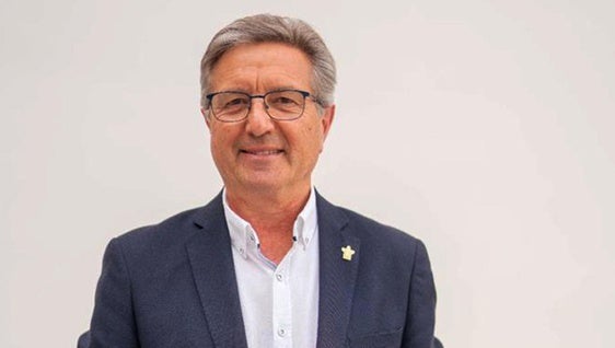 El PSOE llama a IU y Compromiso por Baza a formar una mayoría en el Ayuntamiento de Baza