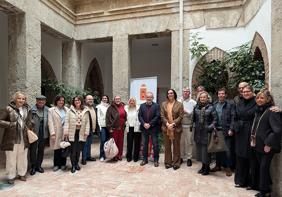 María José Martín en el patio del Ayuntamiento de Baza