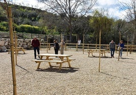 Una de las nuevas zonas recreativas de Baza