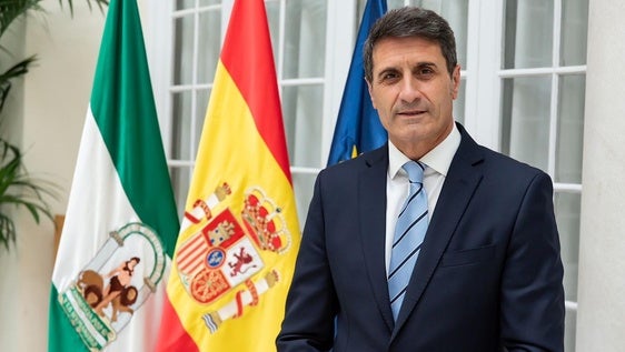 Pedro Fernández deja la Delegación del Gobierno en Andalucía para encabezar la lista del PSOE al Senado por Granada