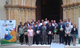 El alcalde de Baza , en la presentación de Ciudad Sostenible