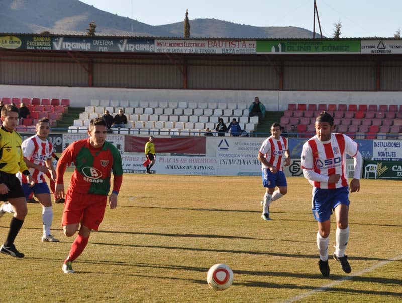 El Baza cuesta abajo y sin frenos