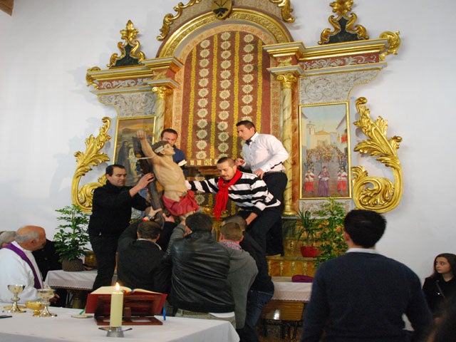 San Sebastián vuelve a su ermita una vez restaurado