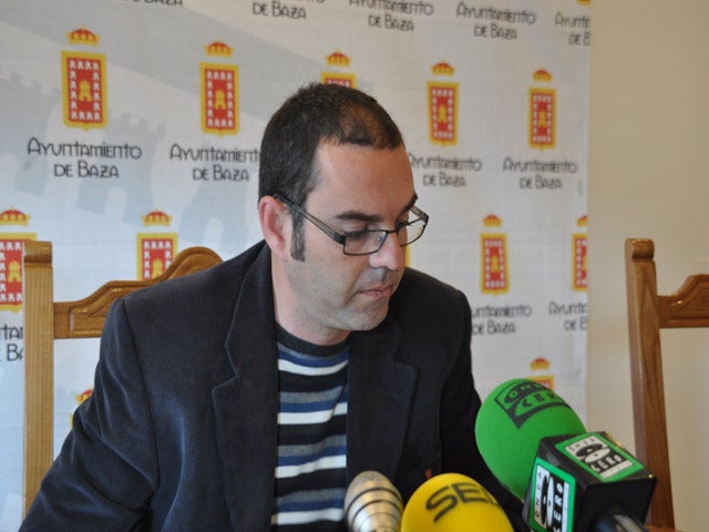 El Ayuntamiento redujo  el déficit en 876.190 euros durante 2011