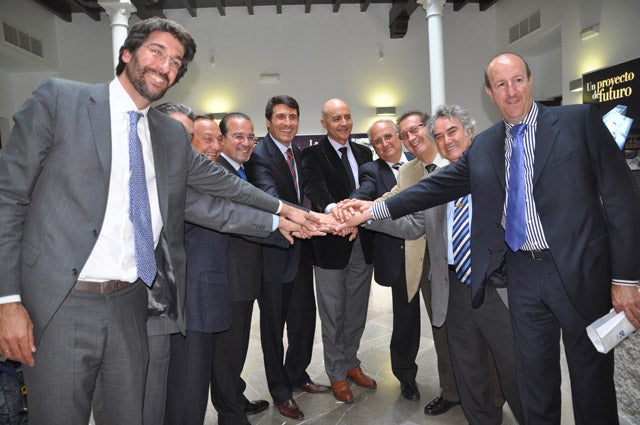 El Ayuntamiento atiende la propuesta del PP y modifica “La Carta de Baza” pidiendo la vuelta del tren
