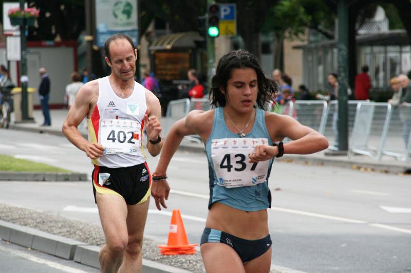 María Pérez campeona de España de marcha atlética en pista categoría juvenil