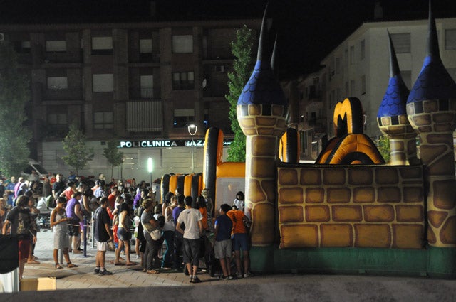 Cerca de 9.000 personas han participado ya en el Ocio Nocturno y en las actividades nocturnas en las plazas de Baza