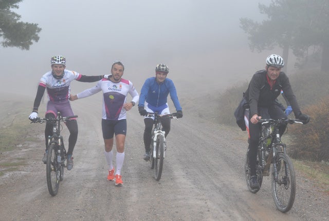 Más de 250 deportistas participan en la XXIII subida a los Prados del Rey en el Parque Natural de la Sierra de Baza