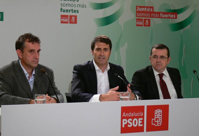 El Gobierno del PP desmantela las oficinas de Hacienda de Loja, Baza, Guadix y Órgiva y deja con servicios mínimos a más de 400.000 granadinos