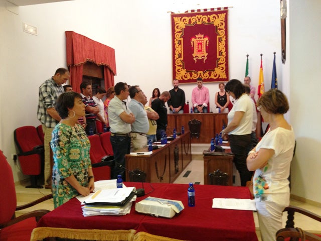 El Ayuntamiento rebaja un 16% el recibo de la basura