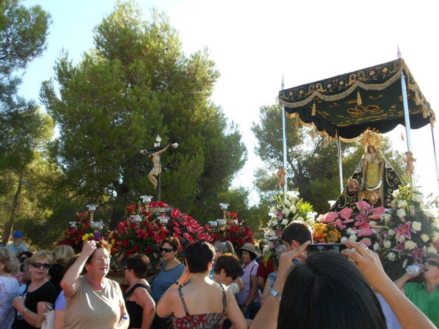 La Virgen de la Cabeza de Huéscar estrena coro