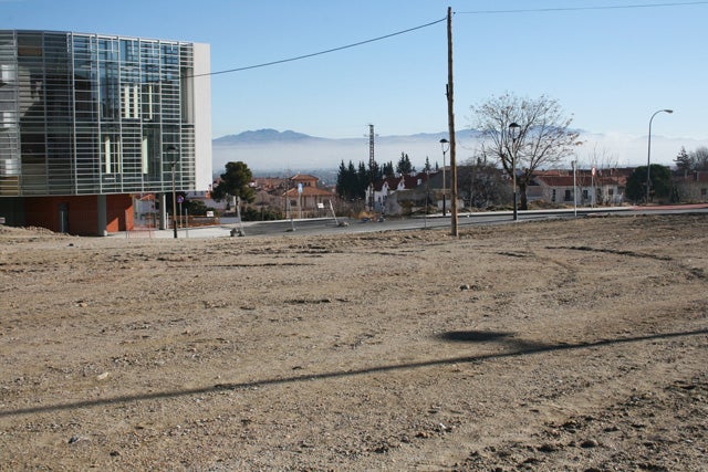 Baza contará con un nuevo parque urbano junto a  la nueva biblioteca
