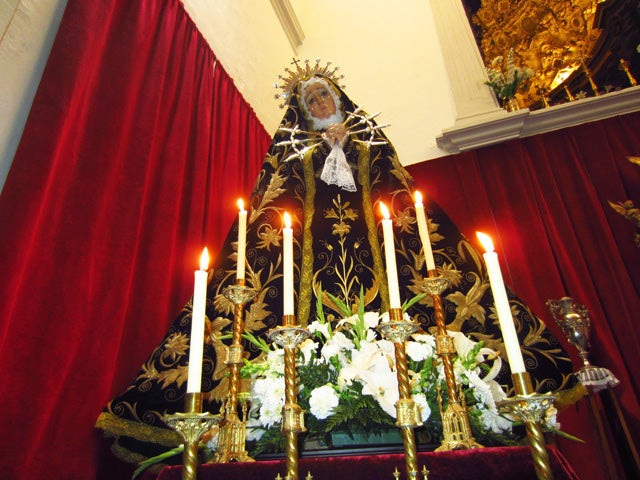 La Cofradía del Silencio celebra su pregón en el antiguo oratorio de San Felipe Neri