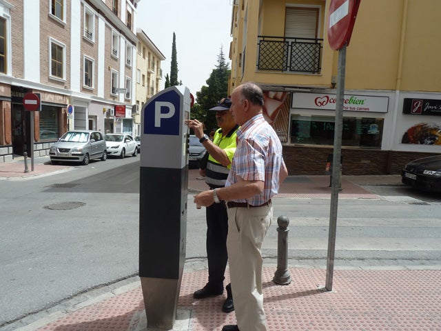 El Ayuntamiento reduce la zona azul