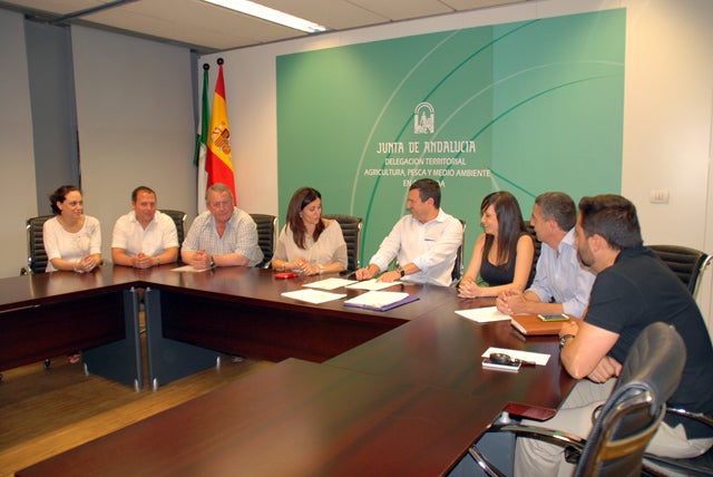La Junta entrega la propiedad del edificio  de la Cámara Agraria  a Freila
