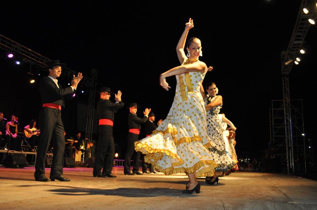 Hoy comienza en Baza  la 29 edición del Festival Internacional de Folklore