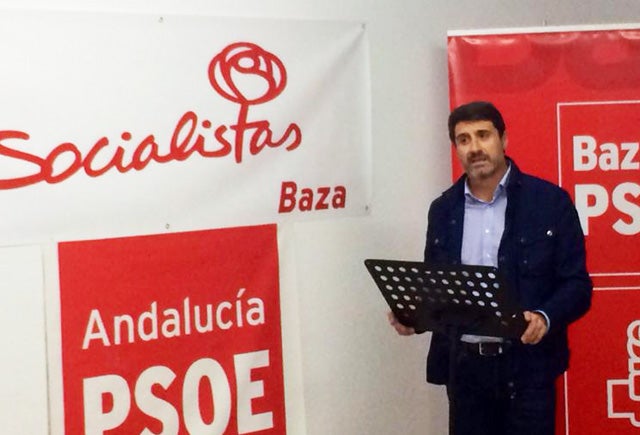 El PSOE de Baza apoya por unanimidad a  Pedro Fernández para alcaldía bastetana