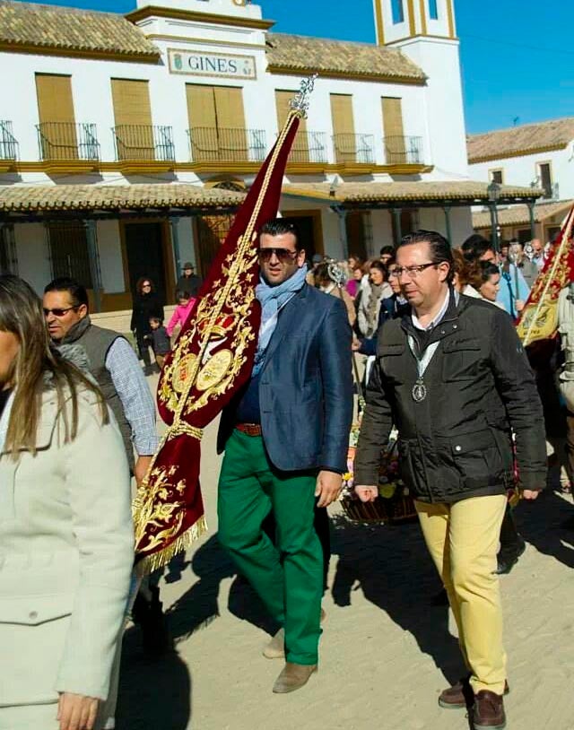 La Asociación del Rocío de Baza peregrina un año más a la aldea almonteña