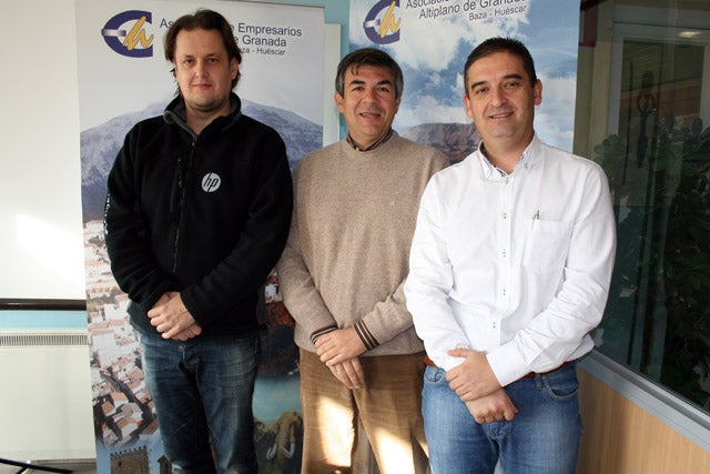 Promueven actividades para incentivar el consumo en establecimientos locales durante la Navidad