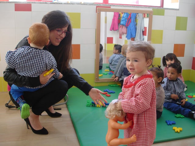 Caniles cuenta con una unidad más en la escuela infantil
