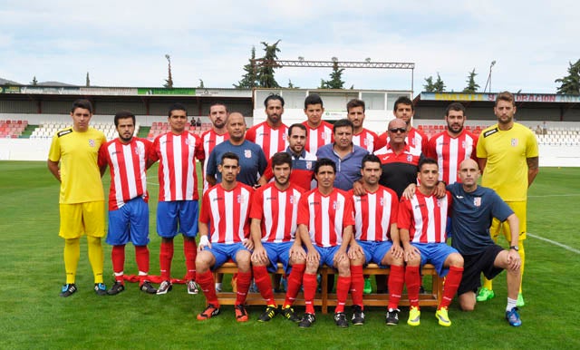 El Baza se deja otros dos puntos esta vez ante el Adra